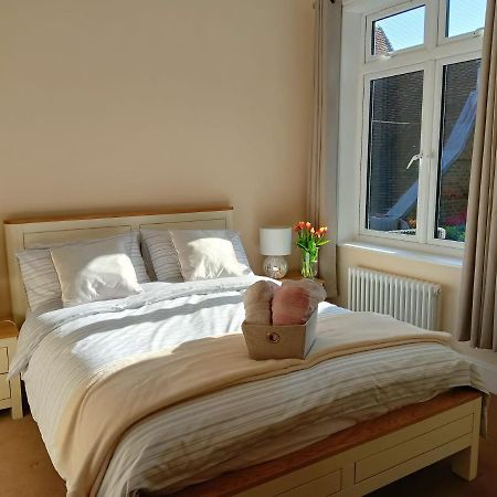 Catherine Street Apartments Salisbury Dış mekan fotoğraf