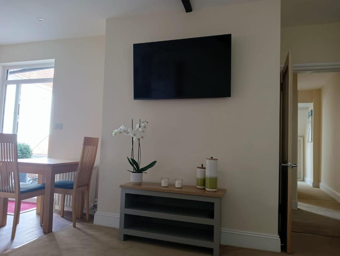 Catherine Street Apartments Salisbury Dış mekan fotoğraf