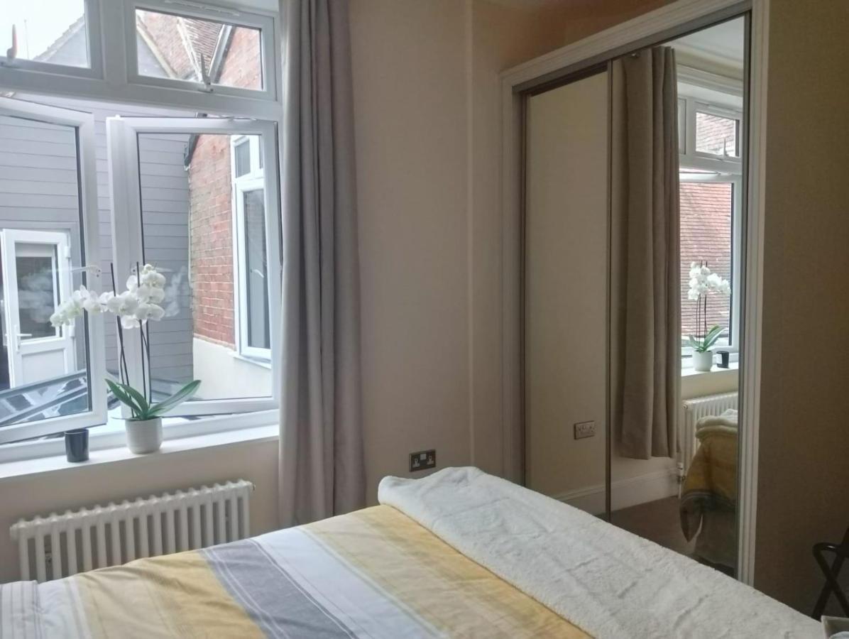 Catherine Street Apartments Salisbury Dış mekan fotoğraf