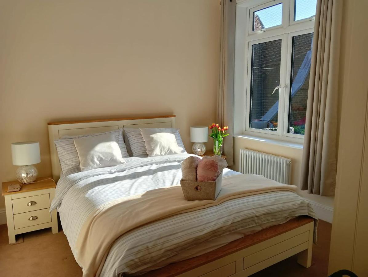Catherine Street Apartments Salisbury Dış mekan fotoğraf
